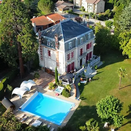 Chateau Ideal For Family Holidays, Reunions * 蒙特雷若