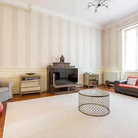 Chateau Ideal For Family Holidays, Reunions
