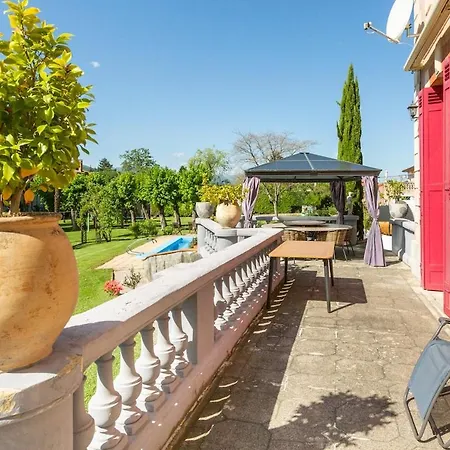 Villa Chateau Ideal For Family Holidays, Reunions Montréjeau