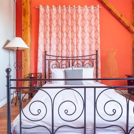 Chateau Ideal For Family Holidays, Reunions