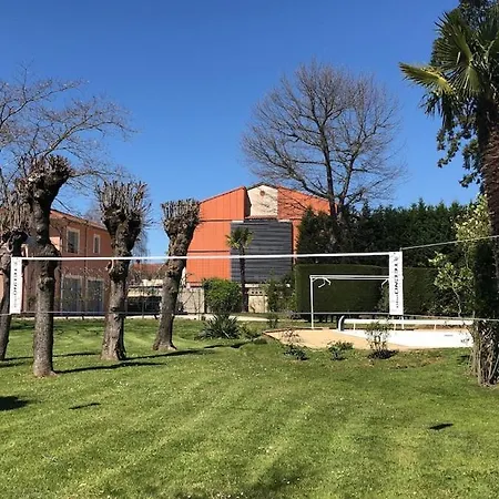 Villa Chateau Ideal For Family Holidays, Reunions *